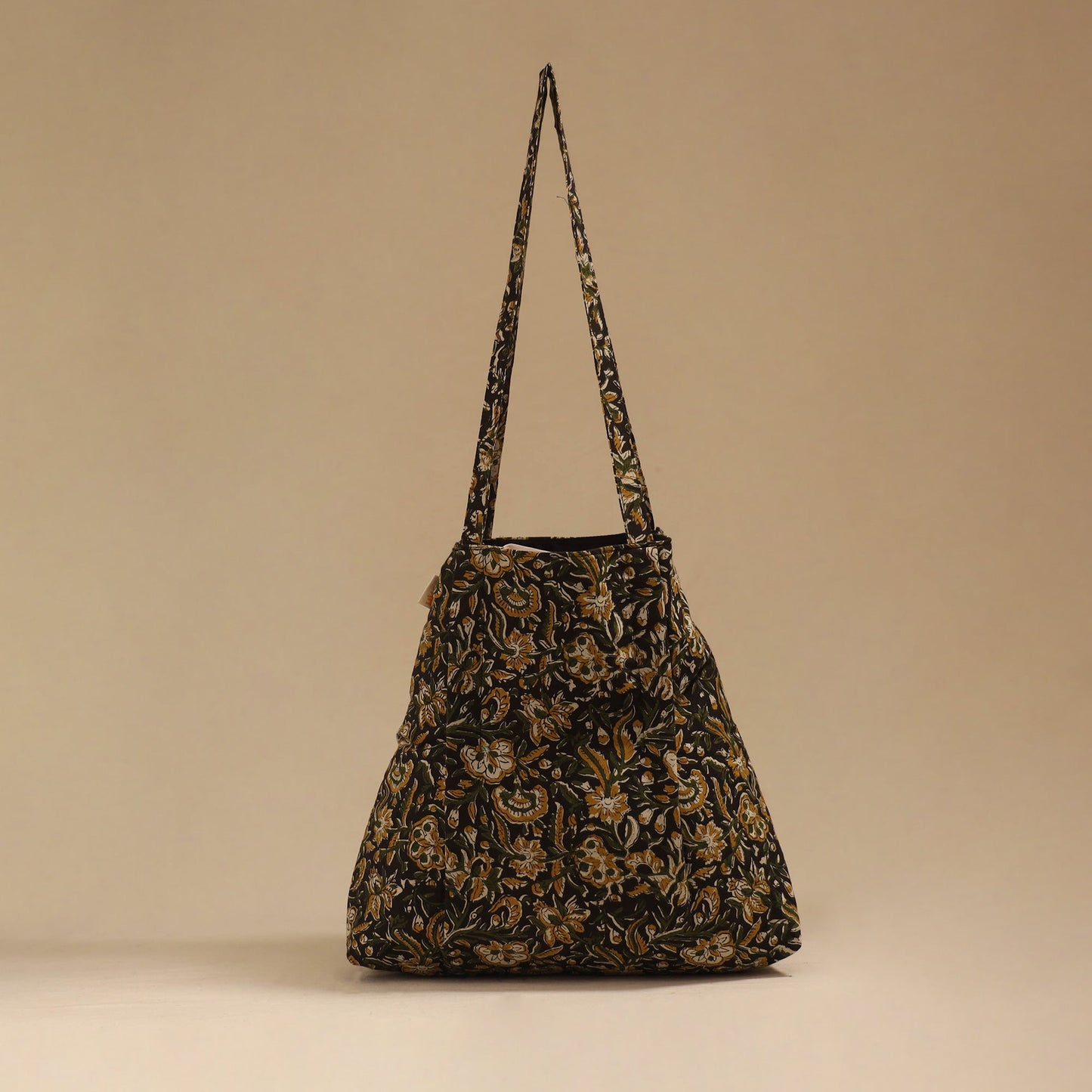 Handcrafted fabric jhola bag 34