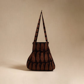 Handcrafted fabric jhola bag 36