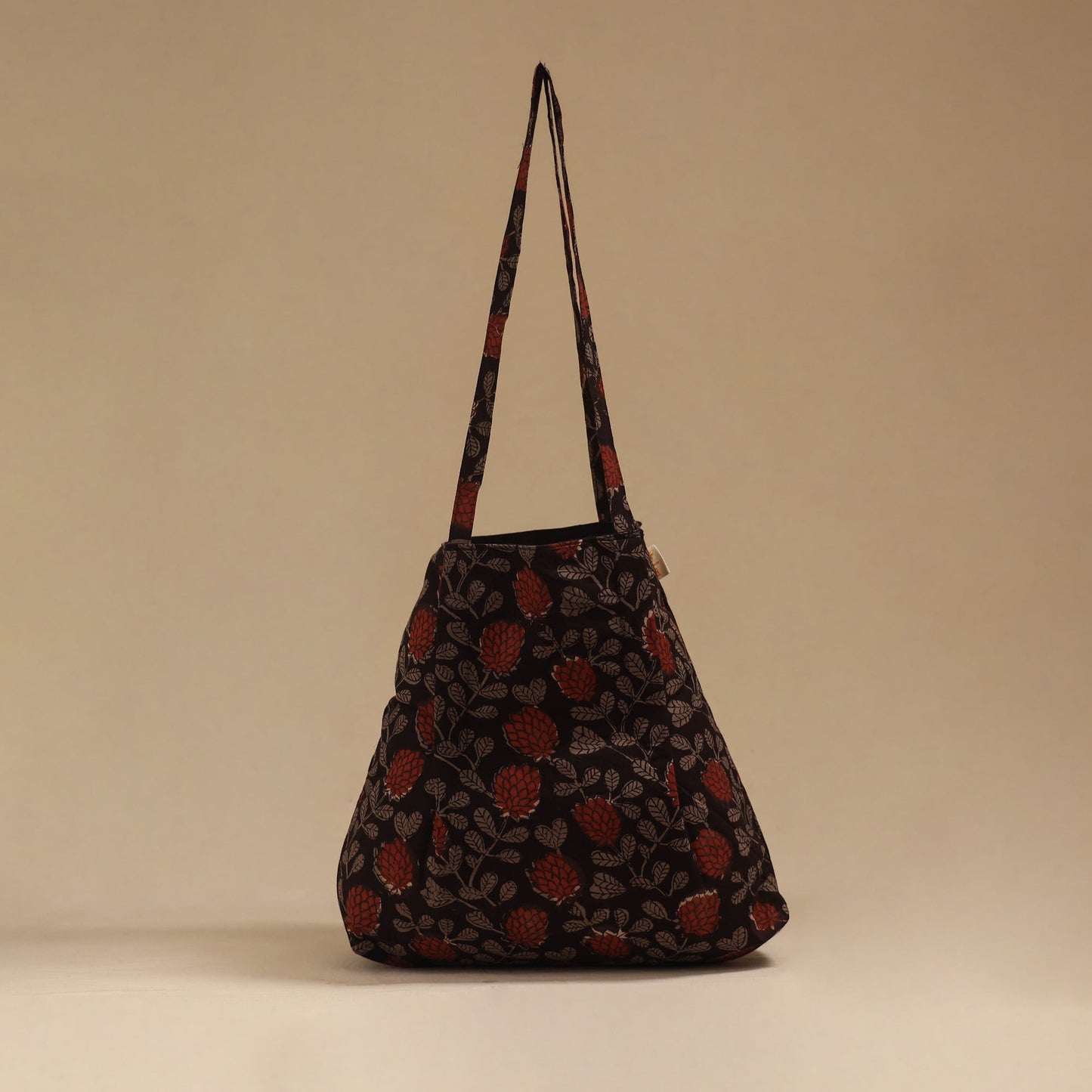 Handcrafted fabric jhola bag 38