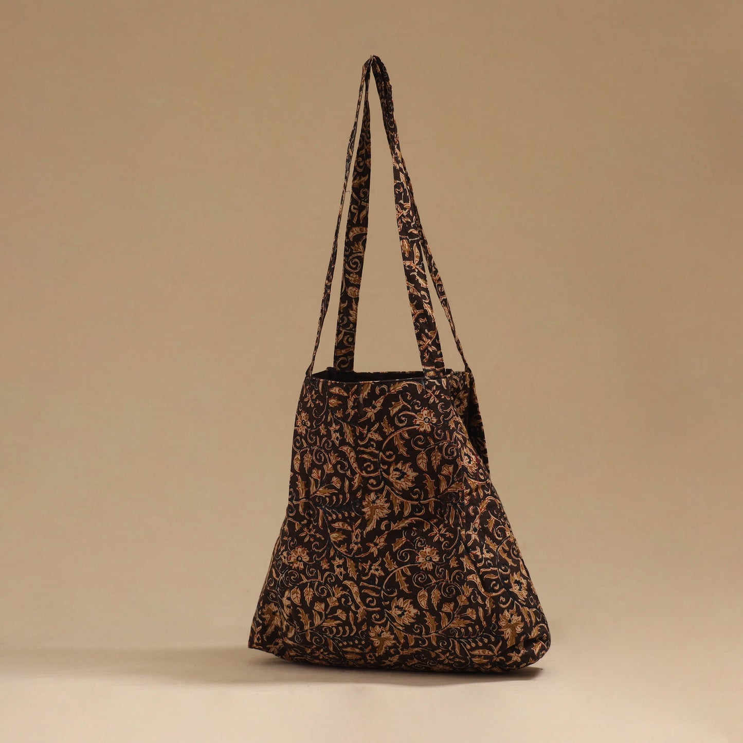 Handcrafted fabric jhola bag 56