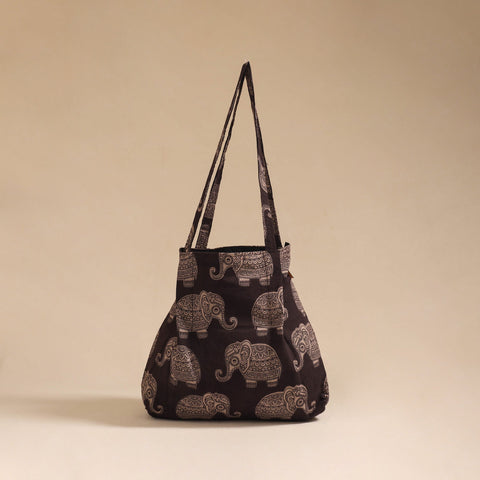 Handcrafted fabric jhola bag 67