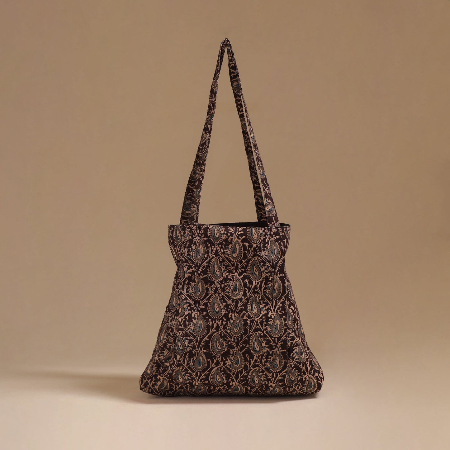 Handcrafted fabric jhola bag 68