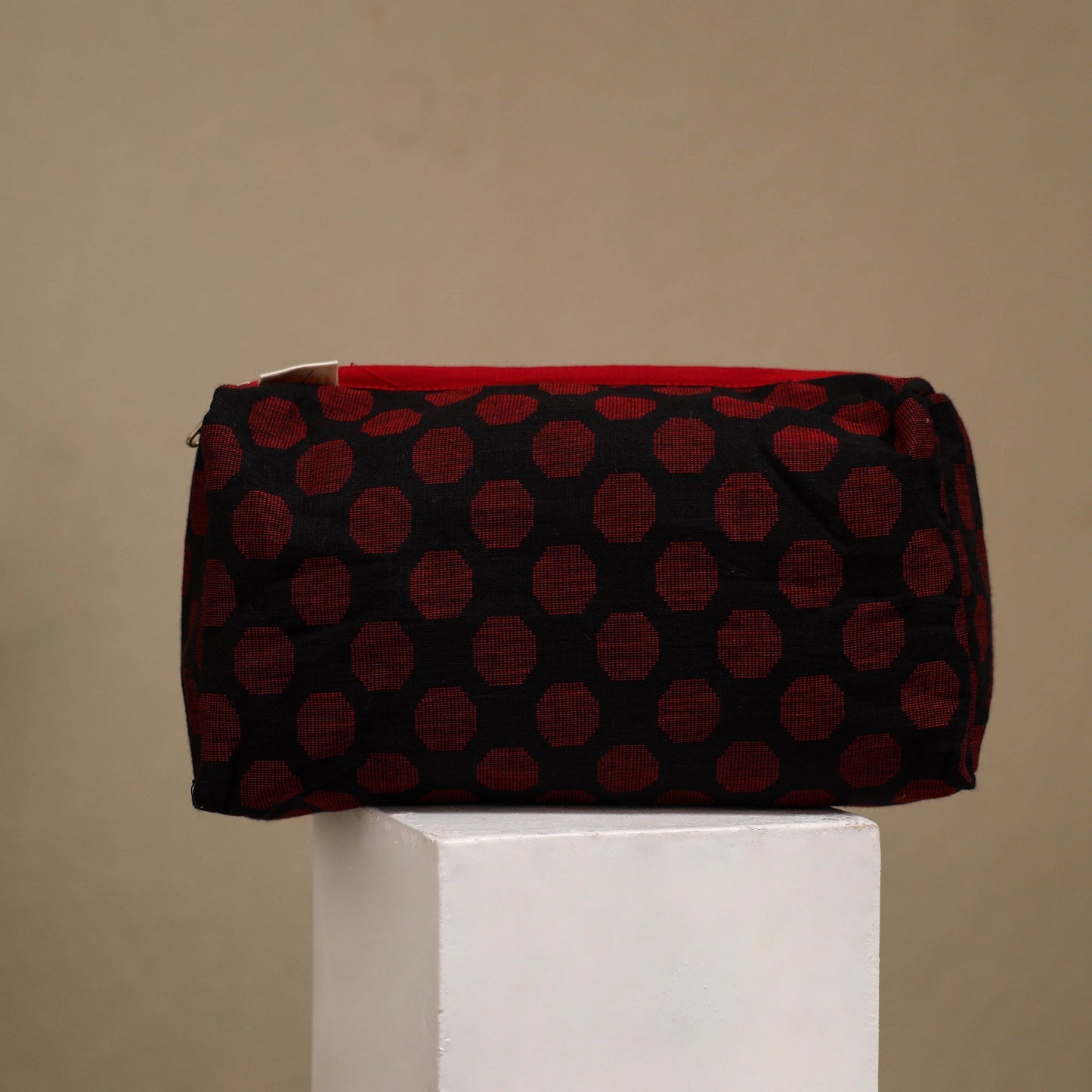 Handcrafted fabric toiletry bags (set of 3) 07