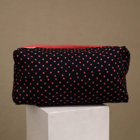 Handcrafted fabric toiletry bags (set of 3) 21