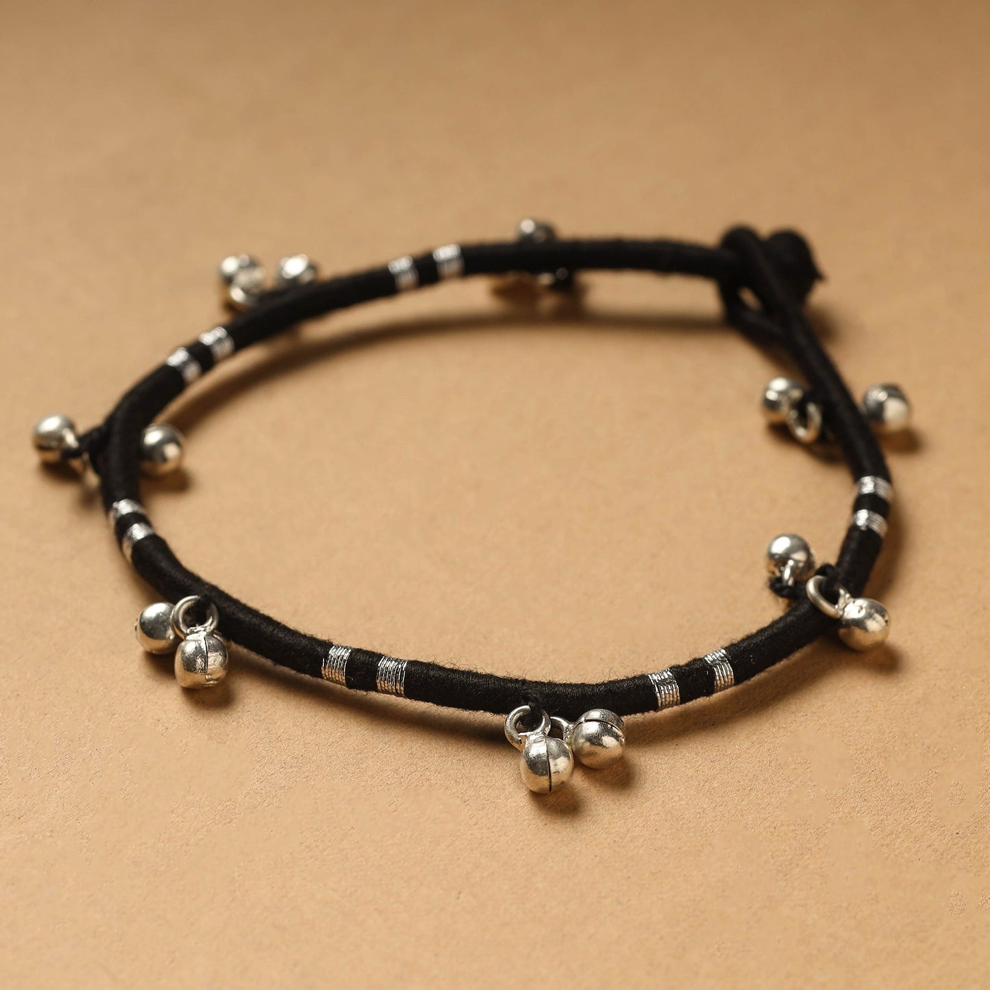 Buy Handcrafted Ghungroo & Thread Work Patwa Anklet