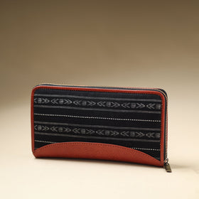 Buy Handcrafted Jacquard Weave Leather Wallet Online at iTokri.com