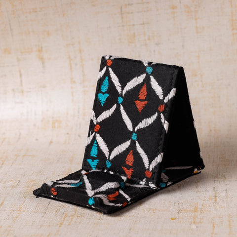  Handcrafted Kantha Embroidered Mobile Stand 