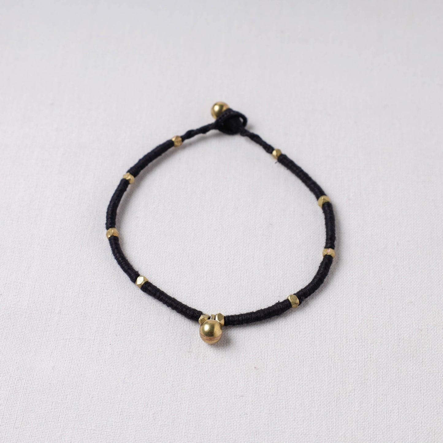 Handcrafted odisha dokra beads threadwork tribal anklet 01