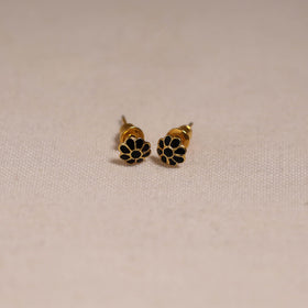 Handcrafted paka meenakari stud earrings 14