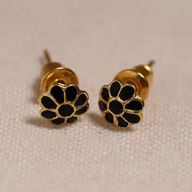 Handcrafted paka meenakari stud earrings 14