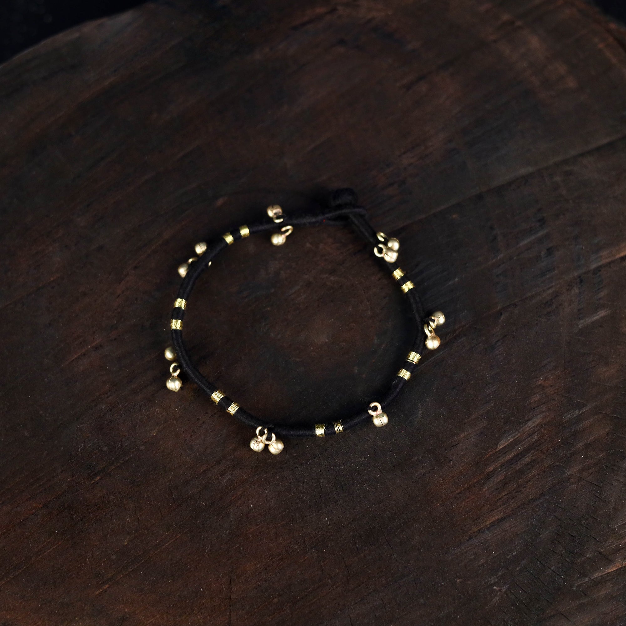 Black Handcrafted Patwa Thread & Ghungroo Work Anklet