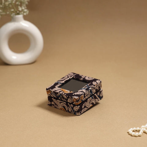 Handcrafted printed fabric ring/earring box 45
