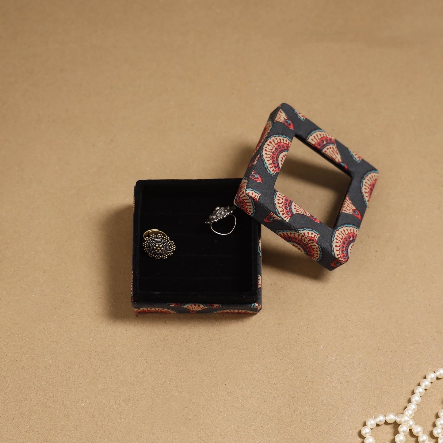 Handcrafted printed fabric ring/earring box 60