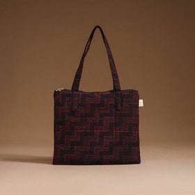 Handcrafted quilted handbag 03