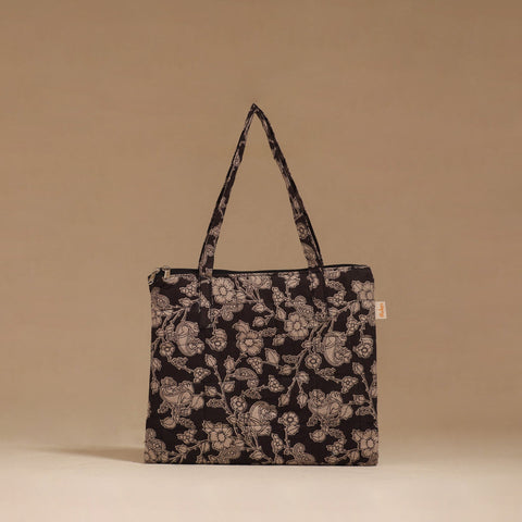 Handcrafted quilted handbag 10