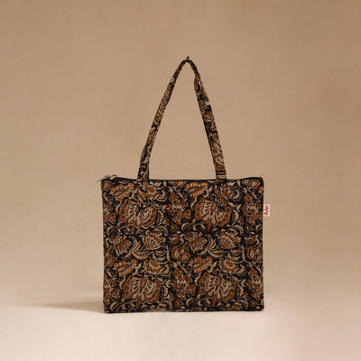 Handcrafted quilted handbag 10