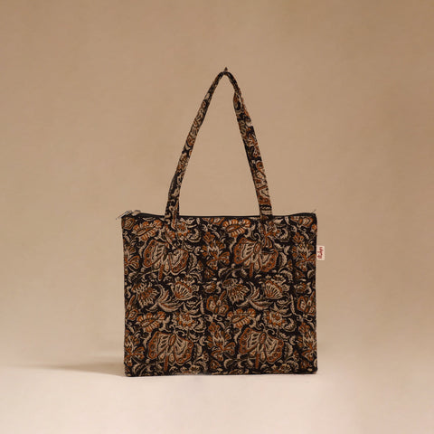 Handcrafted quilted handbag 10