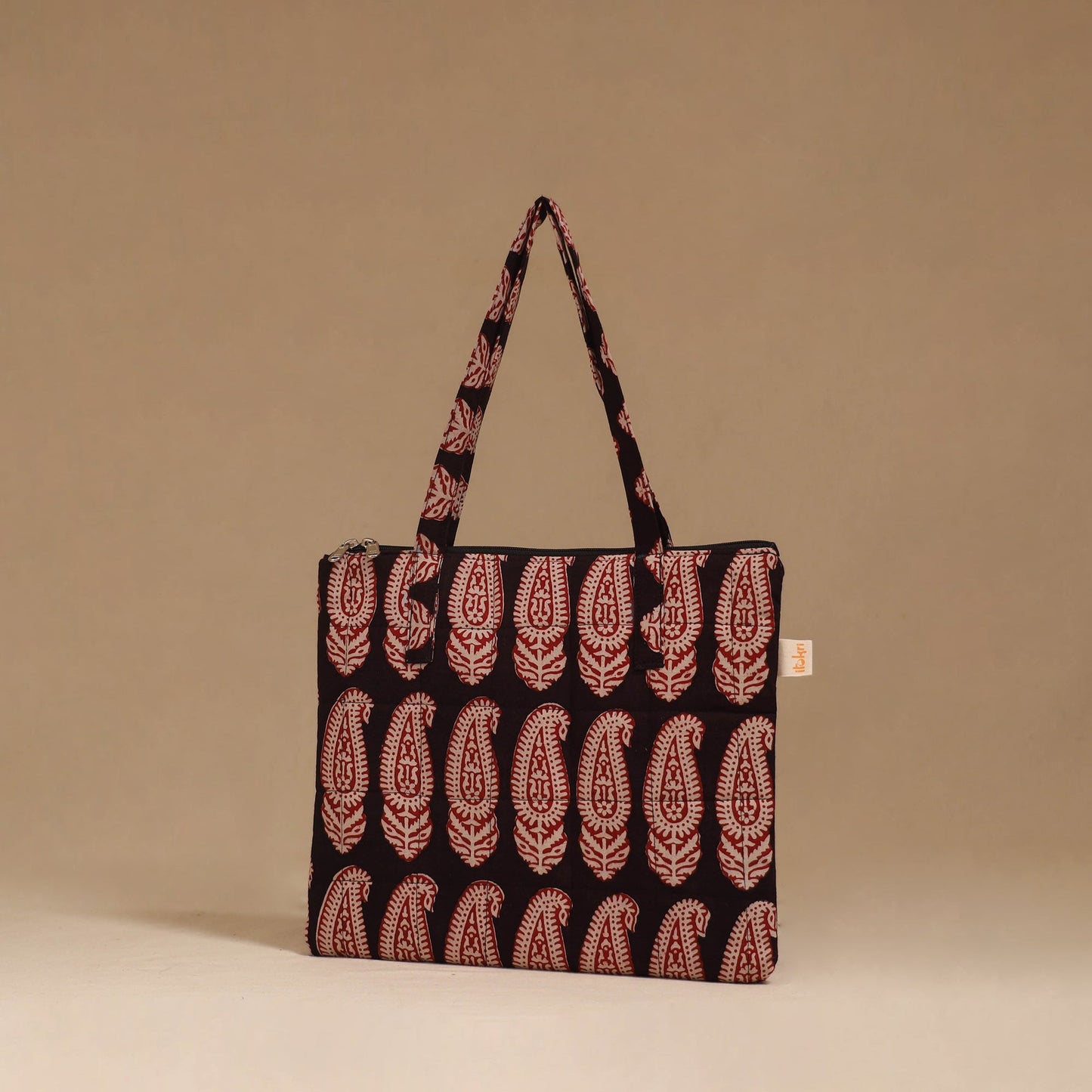 Handcrafted quilted handbag 100