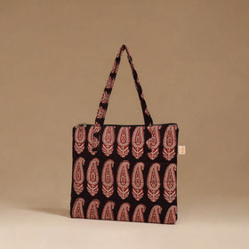 Handcrafted quilted handbag 100