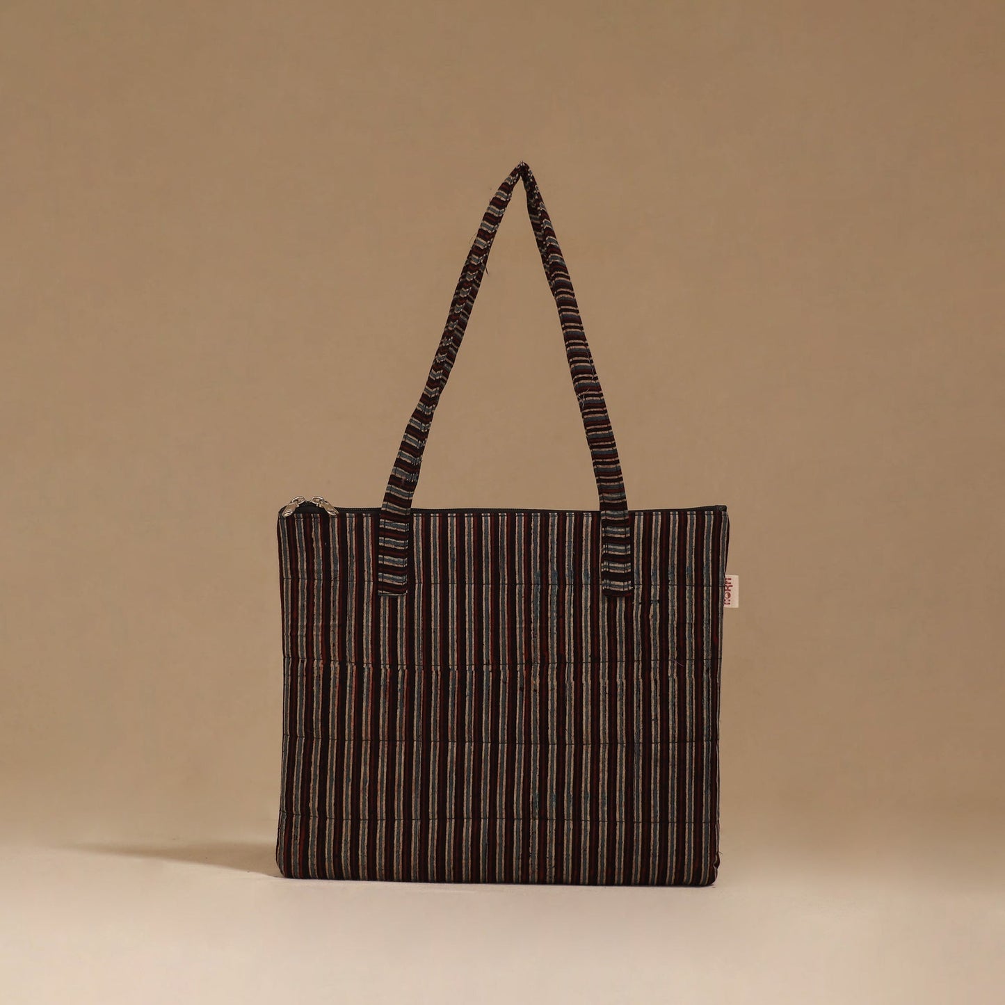 Handcrafted quilted handbag 108