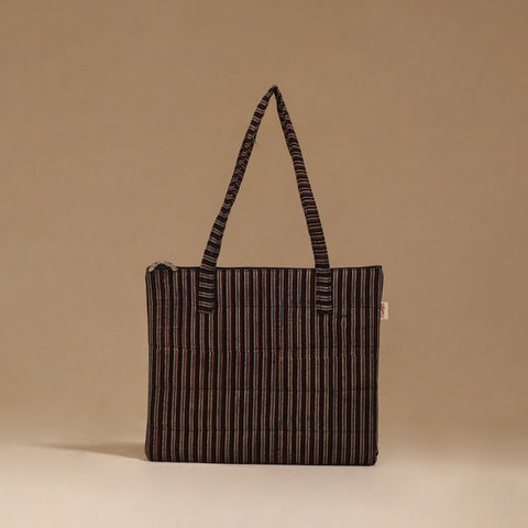 Handcrafted quilted handbag 108