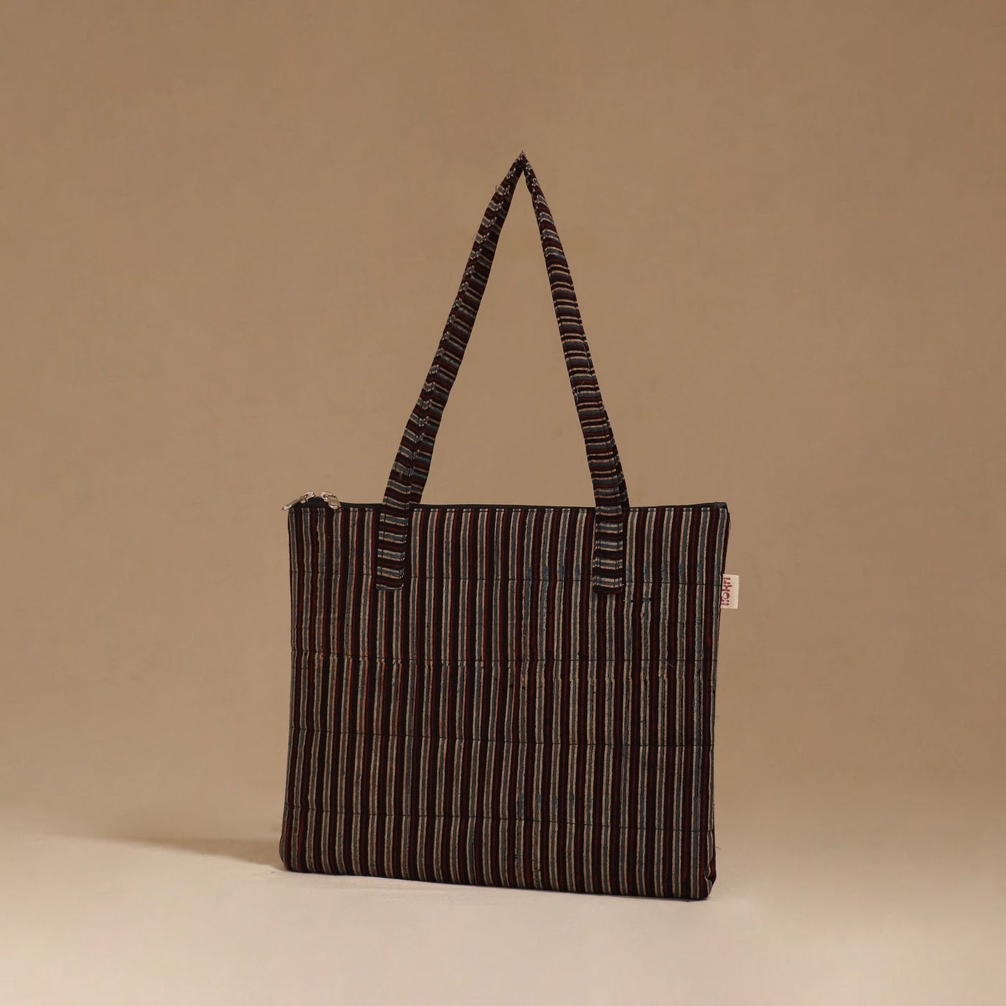 Handcrafted quilted handbag 108