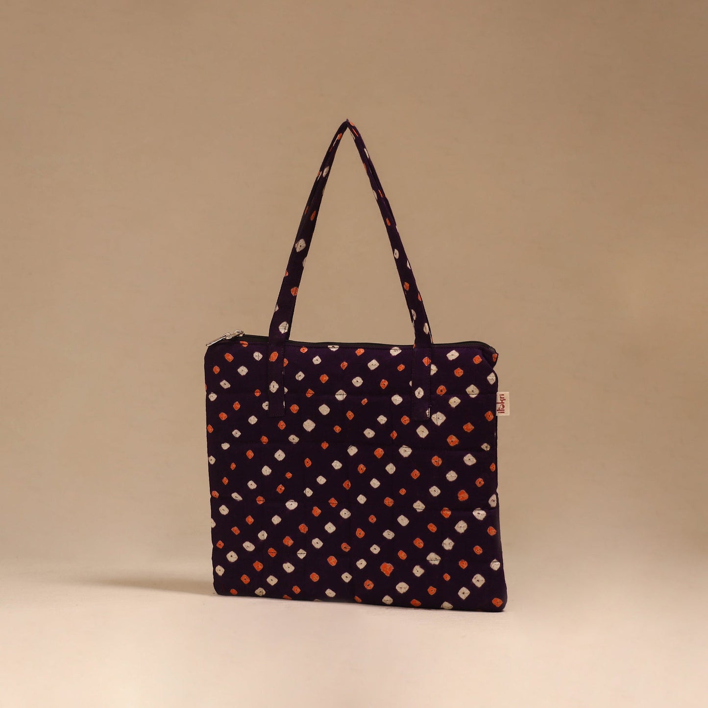 Handcrafted quilted handbag 13