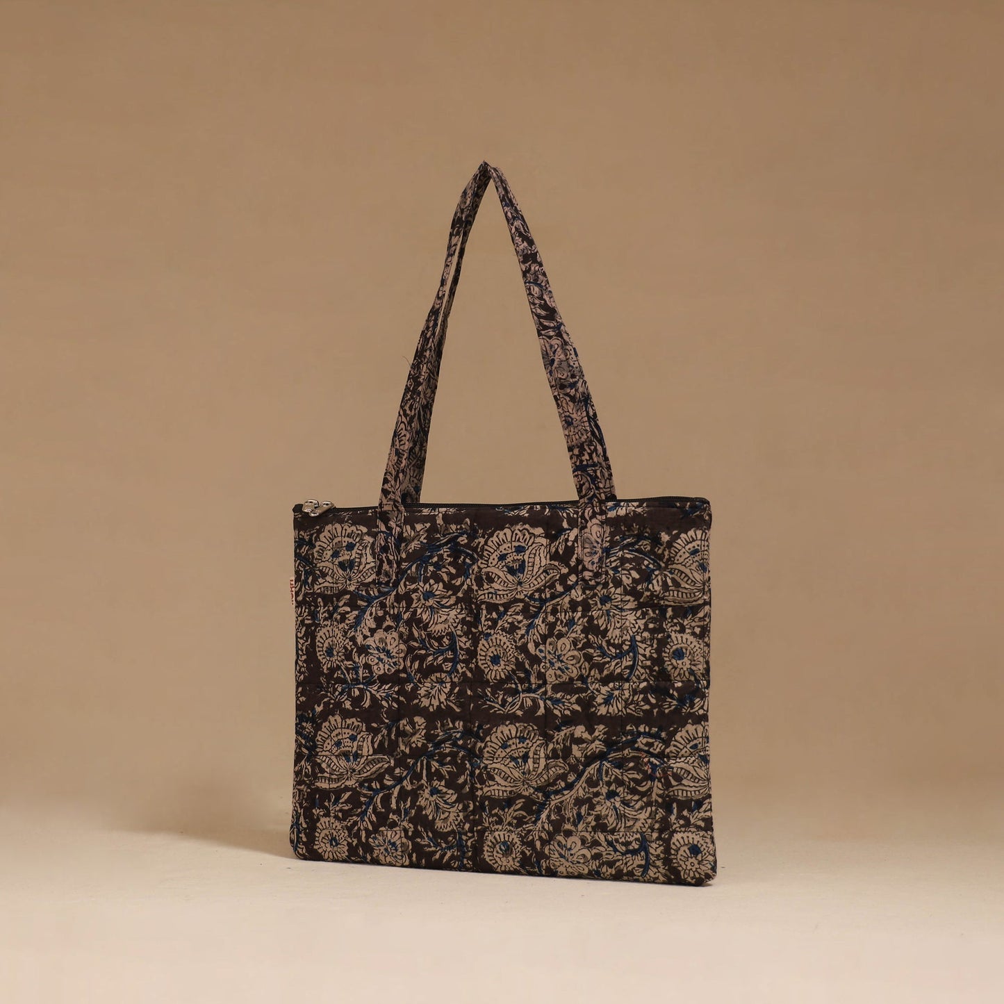 Handcrafted quilted handbag 16