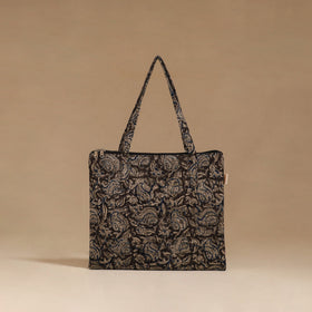 Handcrafted quilted handbag 20