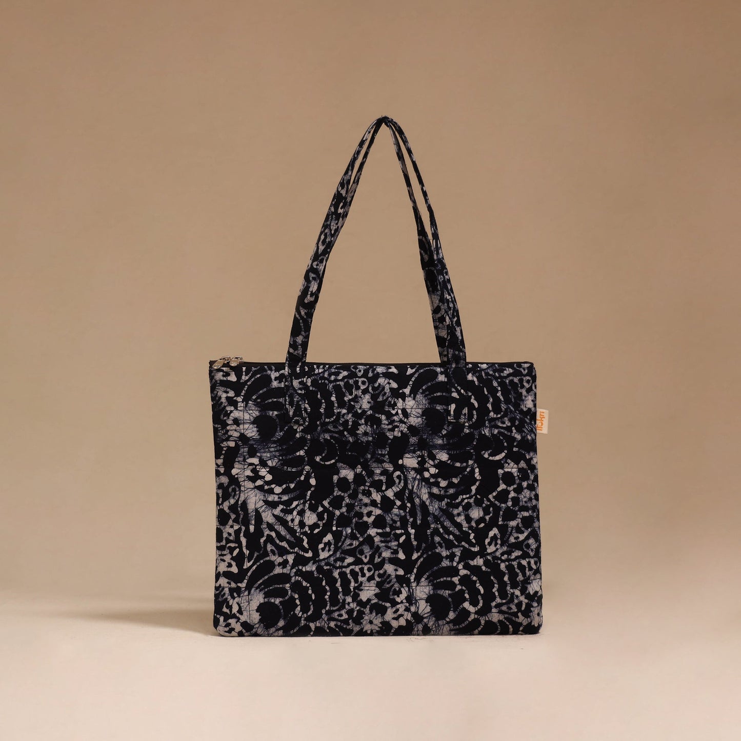 Handcrafted quilted handbag 26