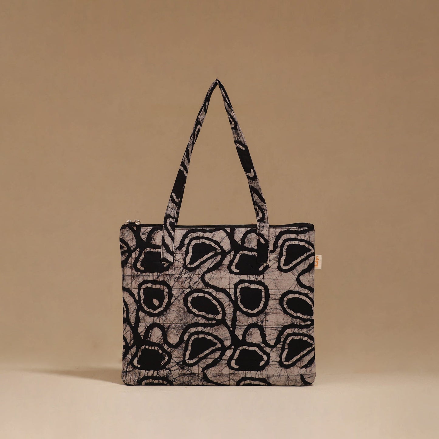 Handcrafted quilted handbag 36