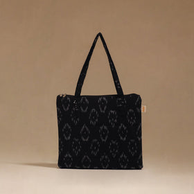 Handcrafted quilted handbag 62
