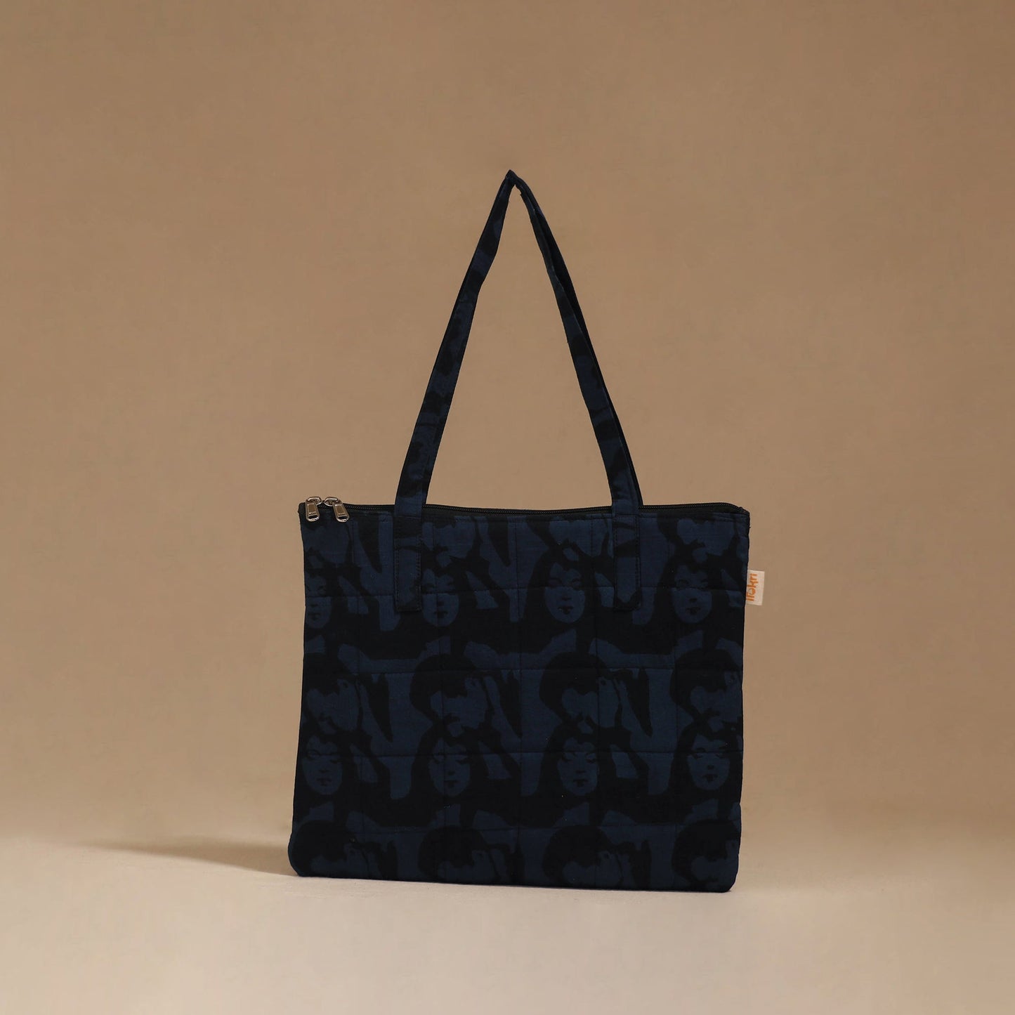 Handcrafted quilted handbag 73