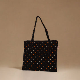 Handcrafted quilted handbag 84