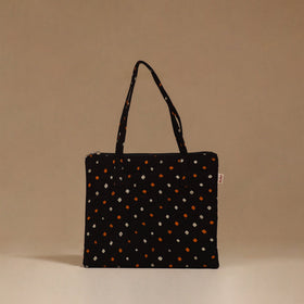 Handcrafted quilted handbag 84