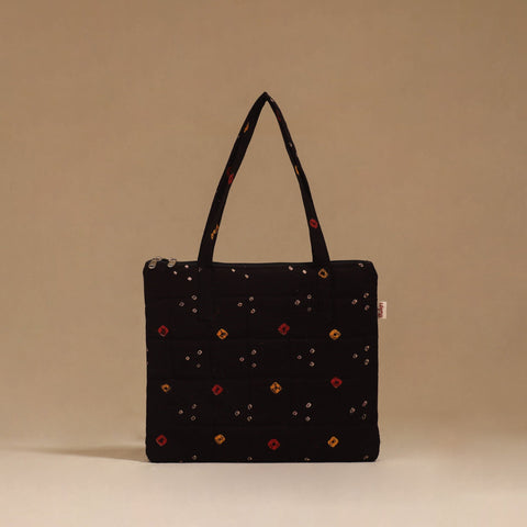 Handcrafted quilted handbag 98