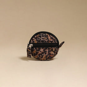 Black - handcrafted quilted kalamkari block printed fabric