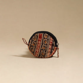 Black - handcrafted quilted kalamkari block printed fabric