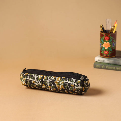 Handcrafted quilted pencil pouch 15