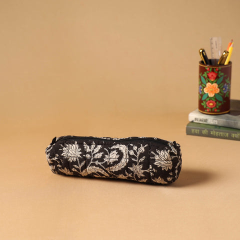 Handcrafted quilted pencil pouch 19