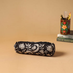 Handcrafted quilted pencil pouch 19