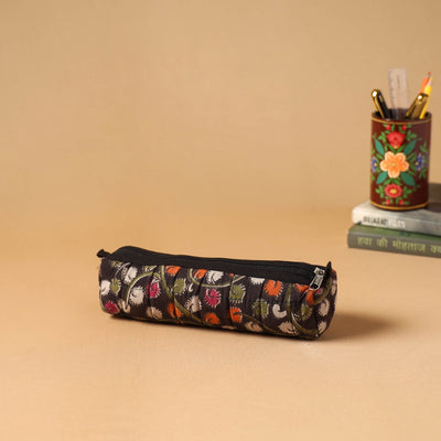 Handcrafted quilted pencil pouch 29