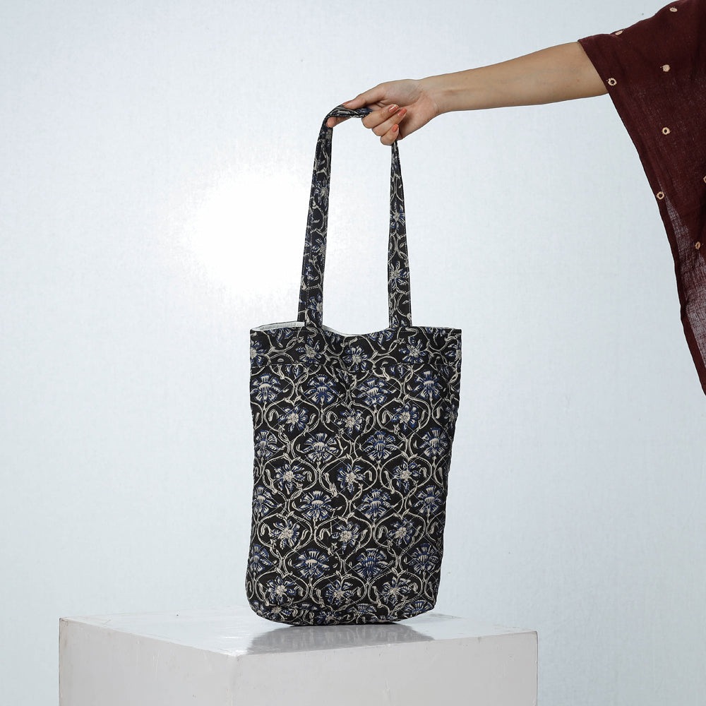 Black - Handcrafted Quilted Sanganeri Block Printed Shoulder Bag