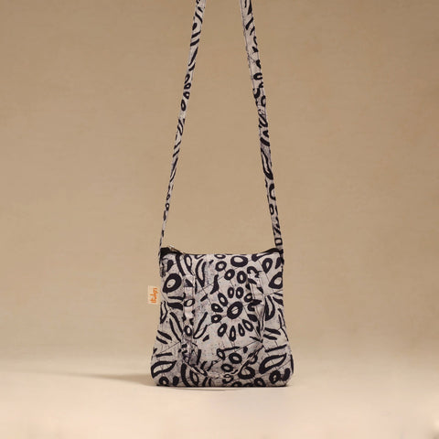 Handcrafted quilted sling bag 01