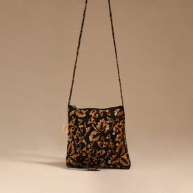 Handcrafted quilted sling bag 05