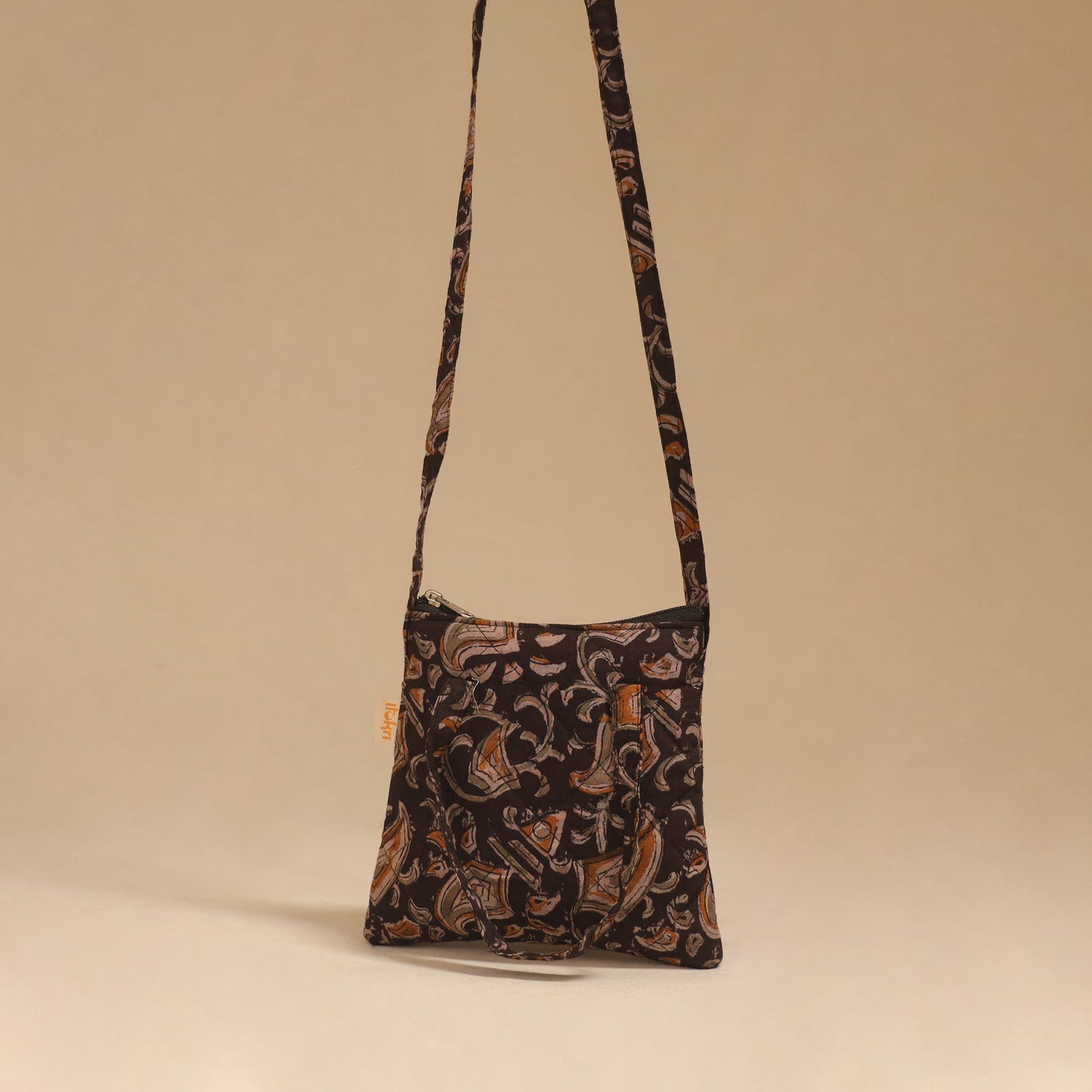 Handcrafted quilted sling bag 07