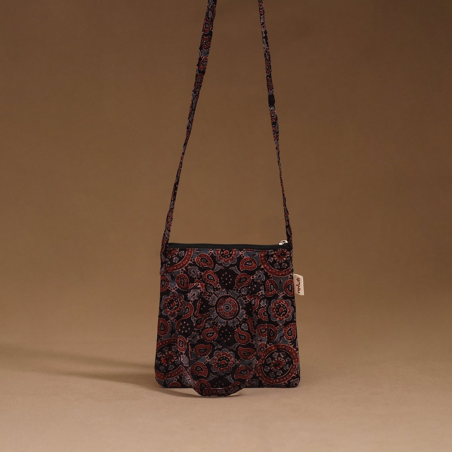 Handcrafted quilted sling bag 21