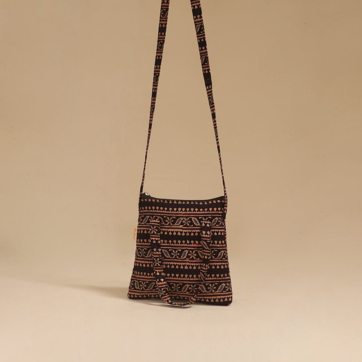 Handcrafted quilted sling bag 34