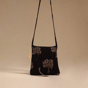 Handcrafted quilted sling bag 43