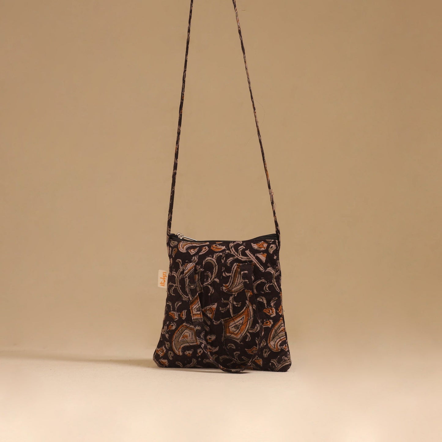 Handcrafted quilted sling bag 77